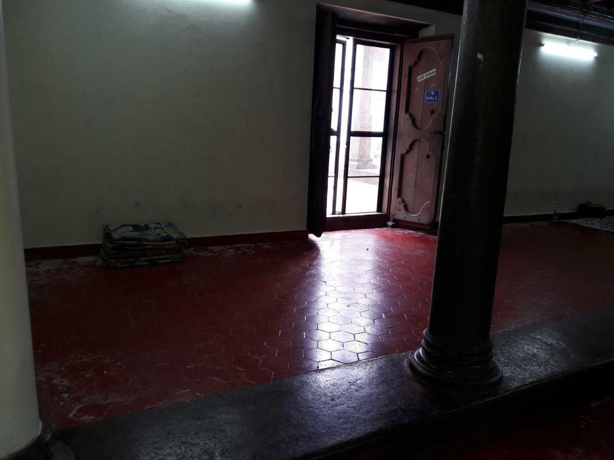 Devasthanam Lodge Thiruvananthapuram Exterior foto